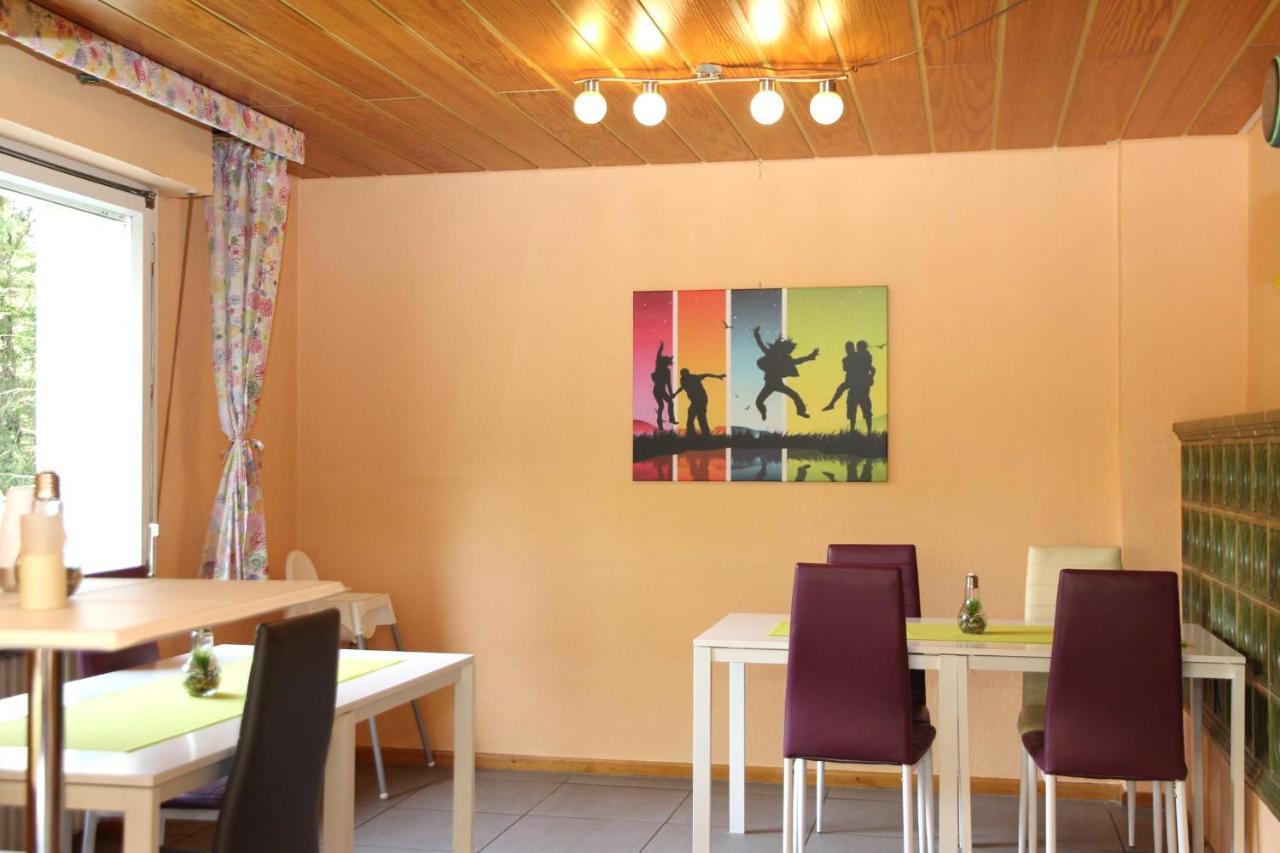 Familie Hotel Kameleon Elleringhausen エクステリア 写真