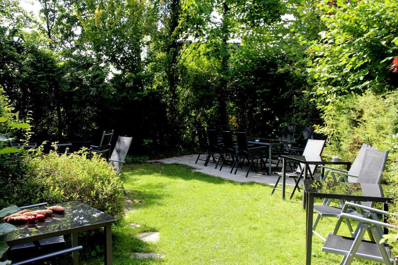 Familie Hotel Kameleon Elleringhausen エクステリア 写真