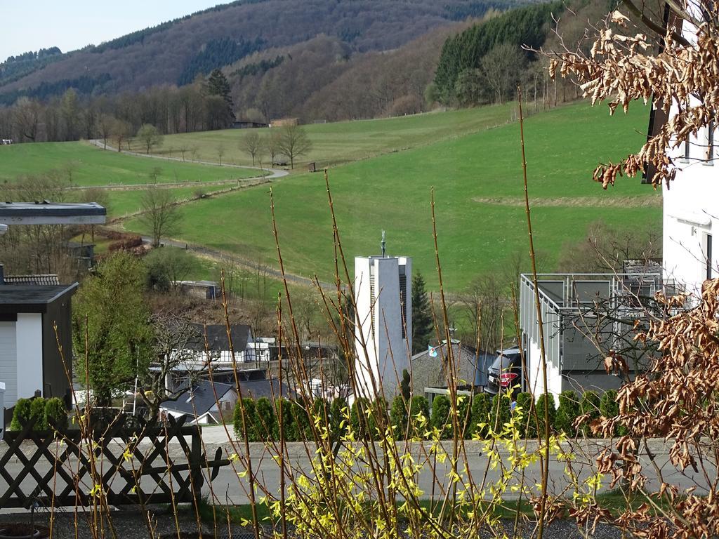Familie Hotel Kameleon Elleringhausen エクステリア 写真